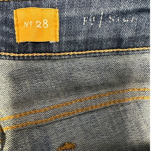 Anthropologie Pilcro and the Letterpress Medium Wash Flare Leg Jeans Size 28 - Picture 5 of 10